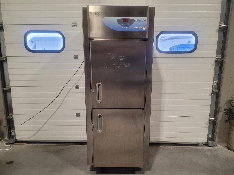 Armoire de conservation réfrigérée / réfrigérateur FRIGINOX G/GL 650 litres - Image 1