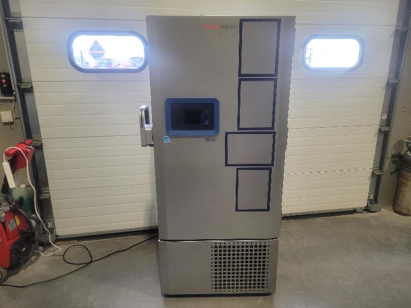 Congélateur vertical -80°c tsx 682 litres tsx50086v thermo fisher scientific - Image 1
