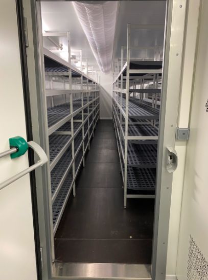 Enceinte climatique modulaire extérieure pour projets pharmaceutiques – Modulopharm avec caisson de traitement d&rsquo;air et options 100% Back Up - Image 3