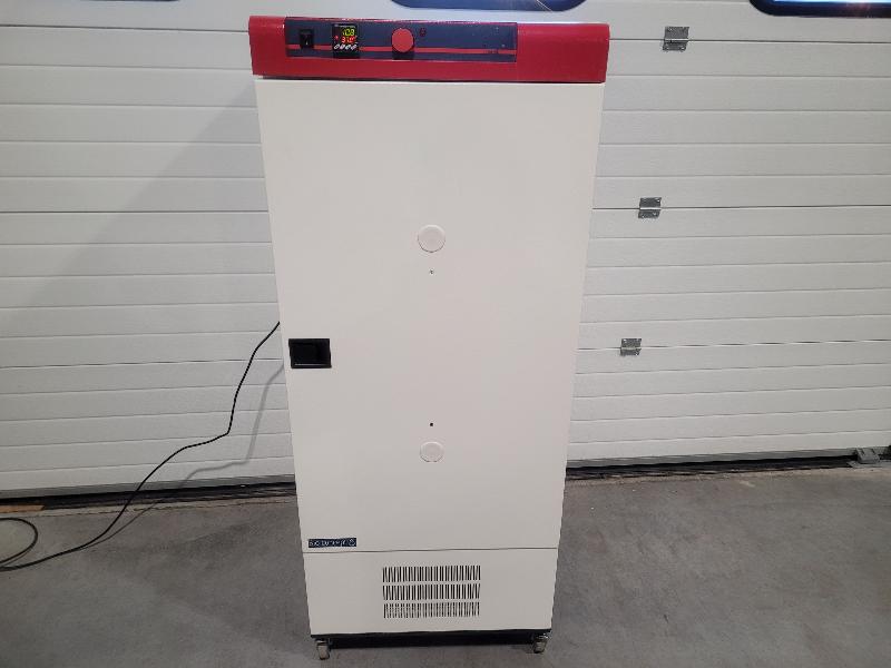 Etuve / incubateur réfrigéré FIRLABO BCR240 à convection forcée - Image 1