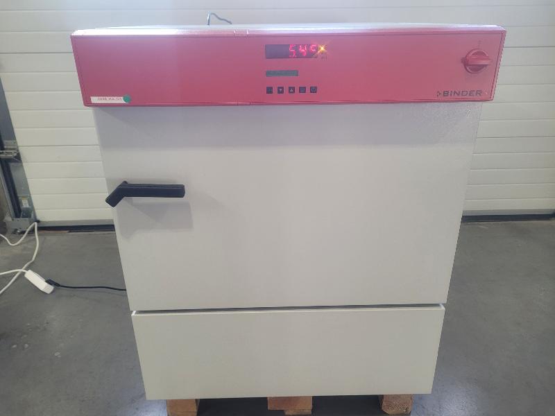 Incubateur / étuve réfrigéré BINDER KB-115 avec convection forcée 100°C - Image 1