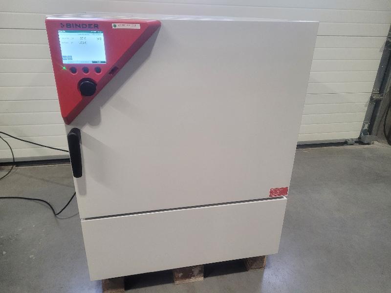 Incubateur / étuve réfrigéré BINDER KB-115 avec convection forcée 100°C - Image 1