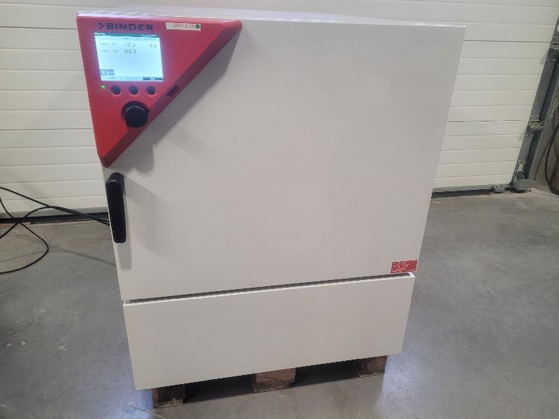 Incubateur / étuve réfrigéré BINDER KB-115 avec convection forcée 100°C - Image 1