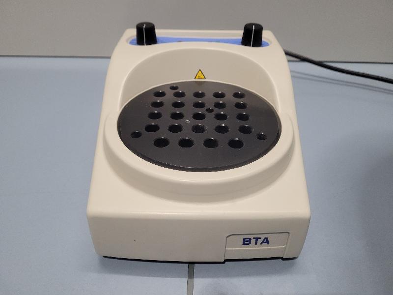 Système de chauffage à bloc sec Grant Instruments BTA pour 24 tubes - Image 1