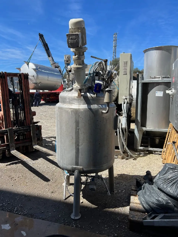 Réacteur inox bachiller 300 litres avec agitation et veste d&rsquo;occasion – référence                        :                         c8225 1