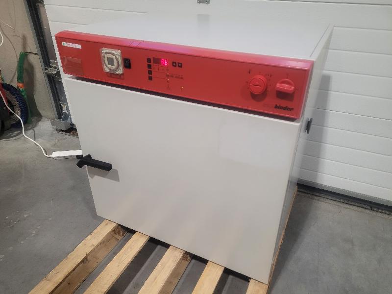 Incubateur / étuve réfrigéré BINDER KB-115 avec convection forcée 100°C - Image 2