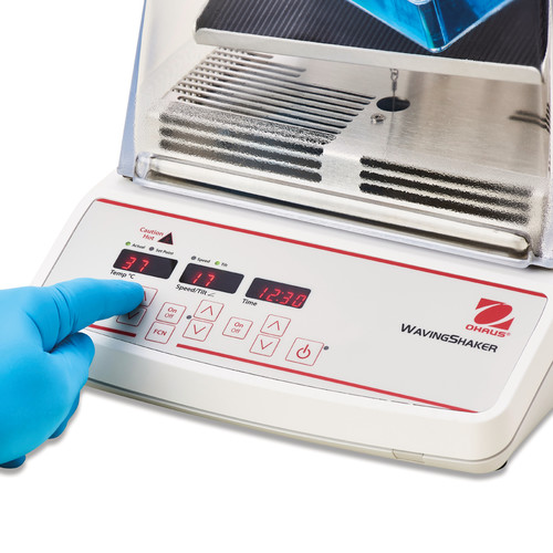 Agitateurs incubateurs Ohaus – Mouvement bascule ou 3D – Modèles ISRK04HDG et ISWV02HDG – Température +5 à +65°C 3