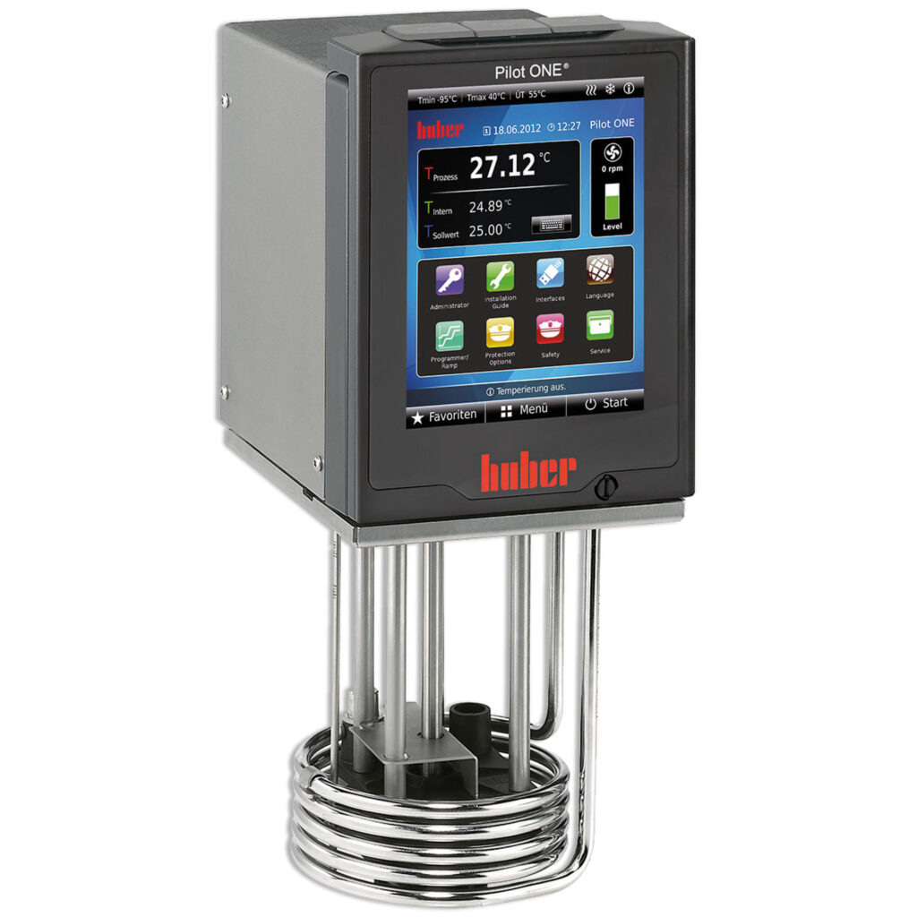 Thermostat à immersion Huber – Ecran tactile 5,7&prime; – Pilot One® – +25 à +200°C – Précision ±0,01°C - Image 1