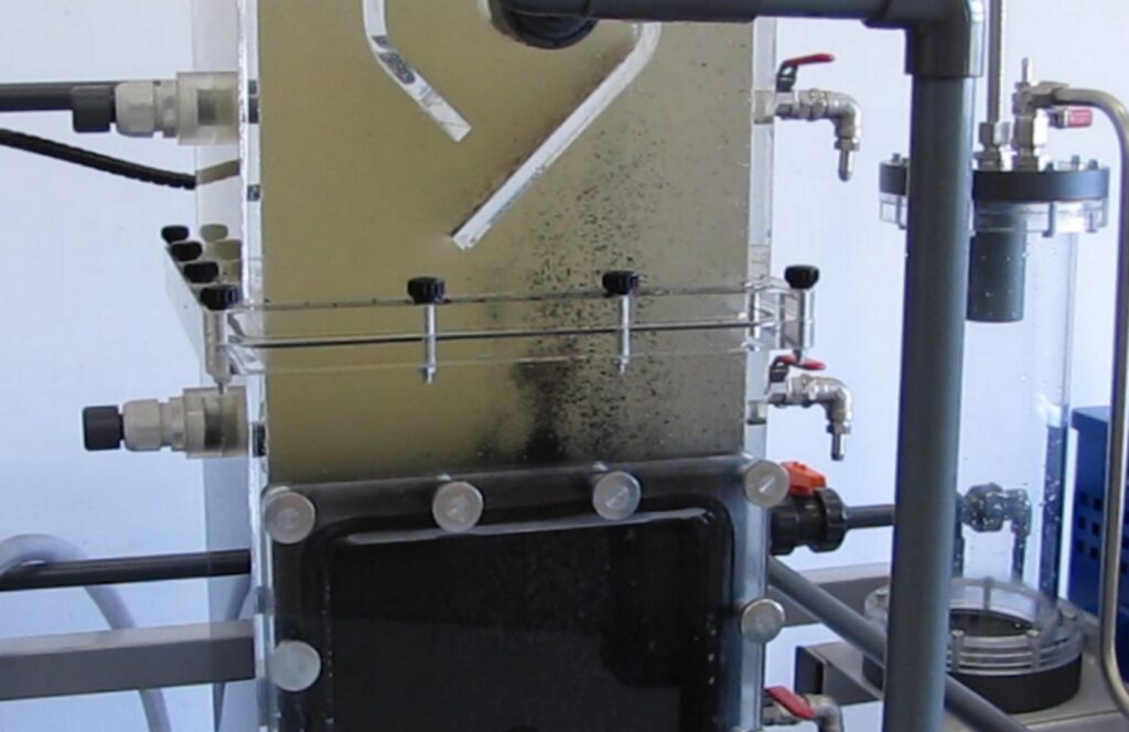CE 702 Traitement anaérobie de l&rsquo;eau et réacteur UASB pour production biogaz – Réf. 083.70200 – Interface PC USB et logiciel inclus 4