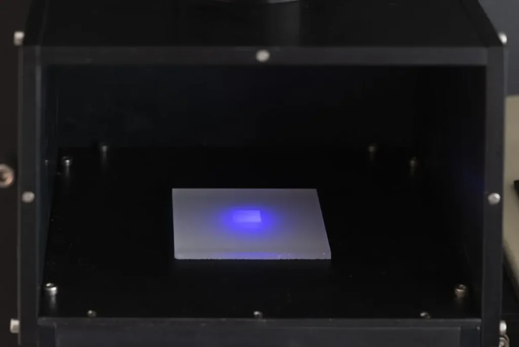 Test UVa sunscreens SSUV300 – Test benches / stands – 290–400nm - Image 2