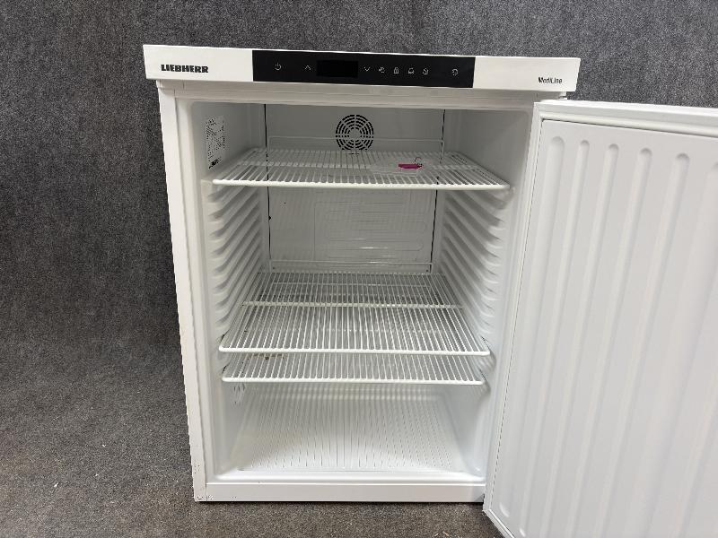Armoire de laboratoire positive ventilée  Liebherr LKUv 1610 - Image 1