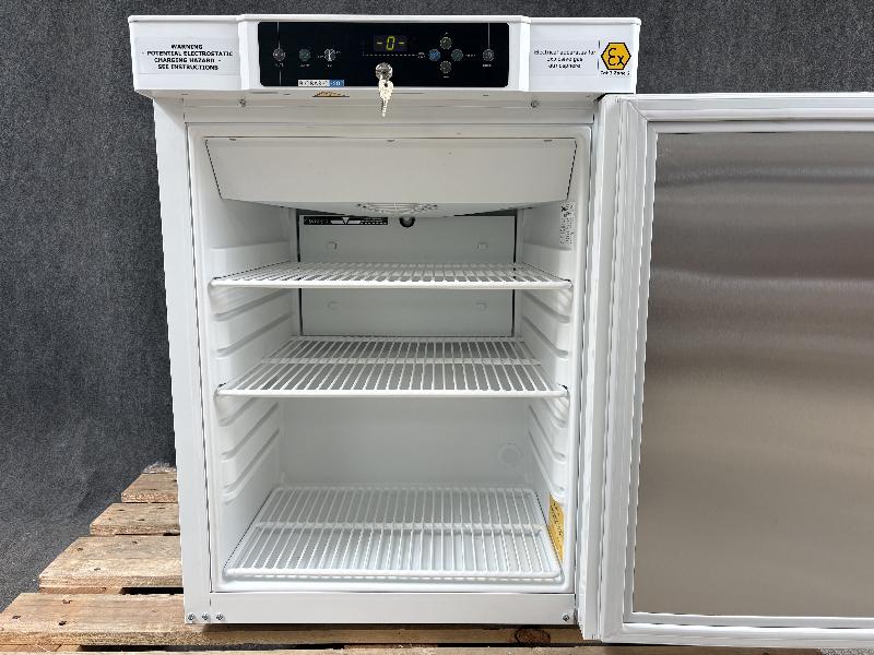 Armoire laboratoire négative ATEX Gram RF210LG10 - Image 1