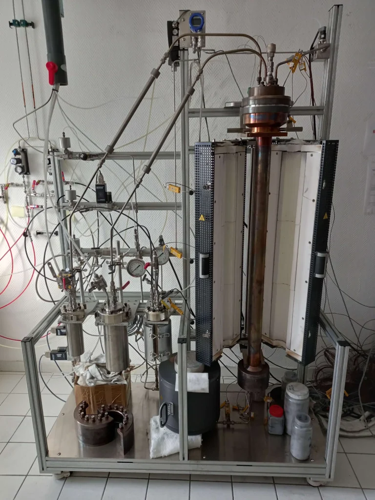 Parr Instrument – N5410 Réacteur tubulaire à lit fluidisé – Équipement de laboratoire - Image 2