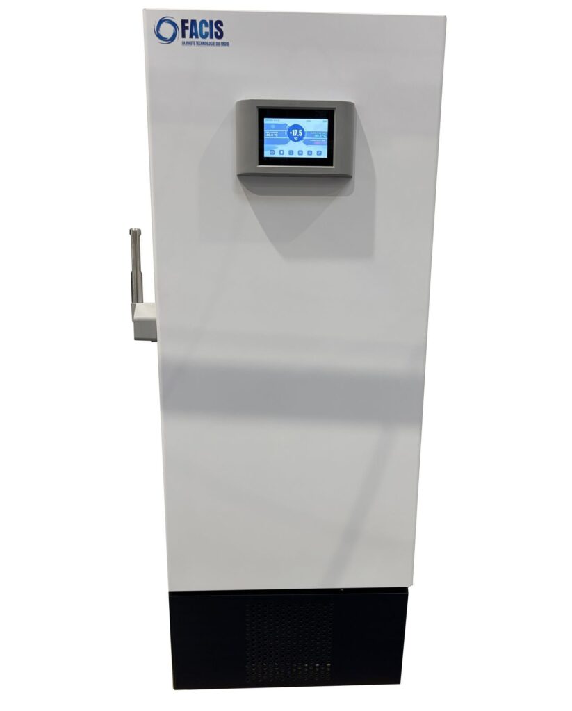 Congélateur vertical à -80°C, régulation PRO et suivi graphique – de 125 à 725 L 1