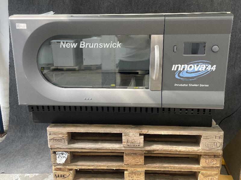 Agitateur-incubateur Eppendorf Innova 44 R - Image 1